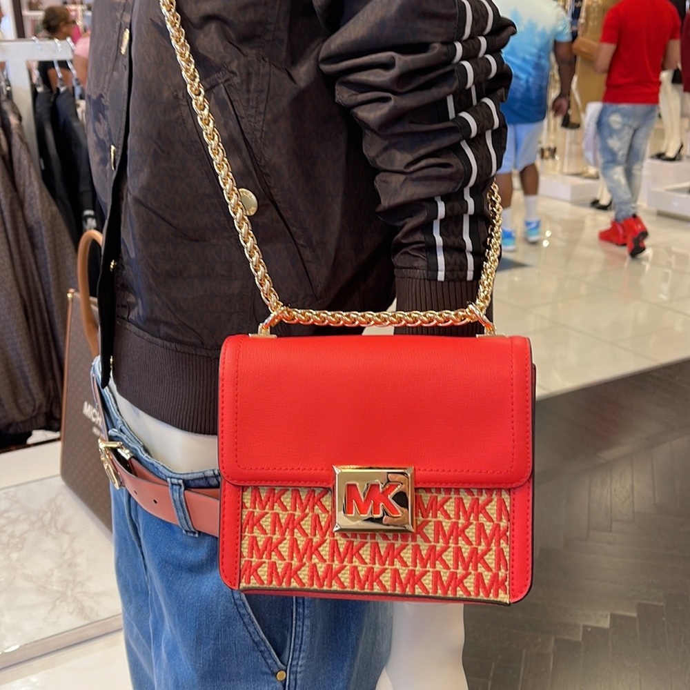 MICHAEL KORS SONIA SMALL SHOULDER XBODY Coral Reef - Picture 10 of 16